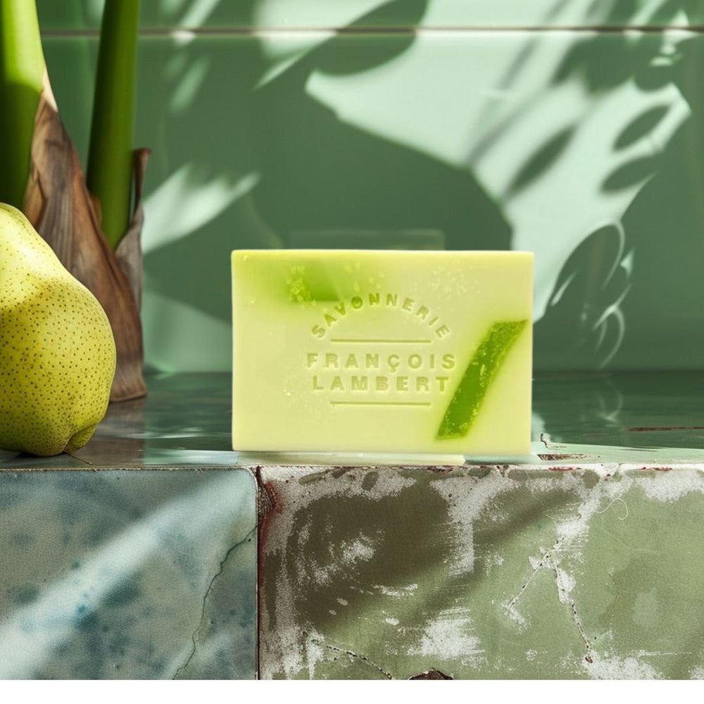 Savon poire et peau de banane
