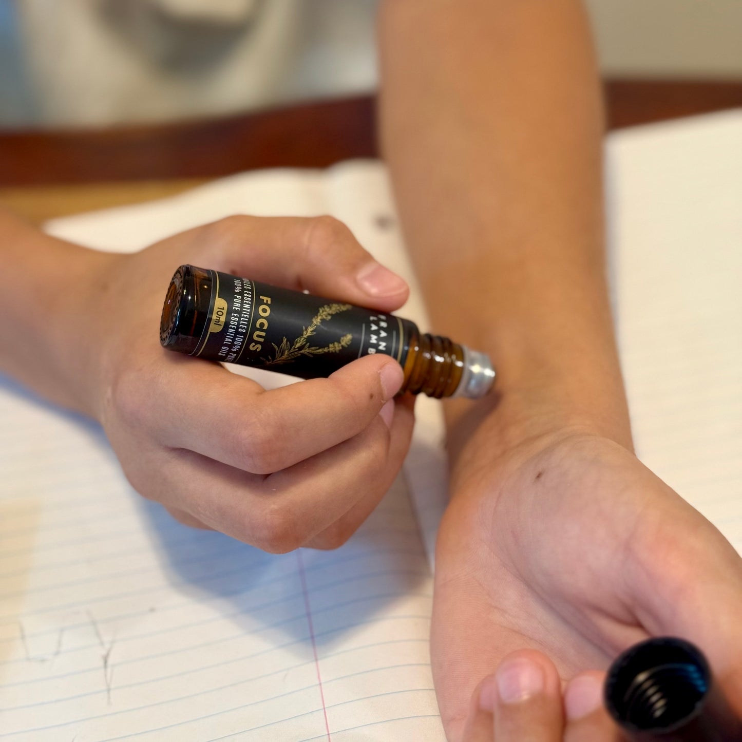 FOCUS – Applicateur à bille aux huiles essentielles