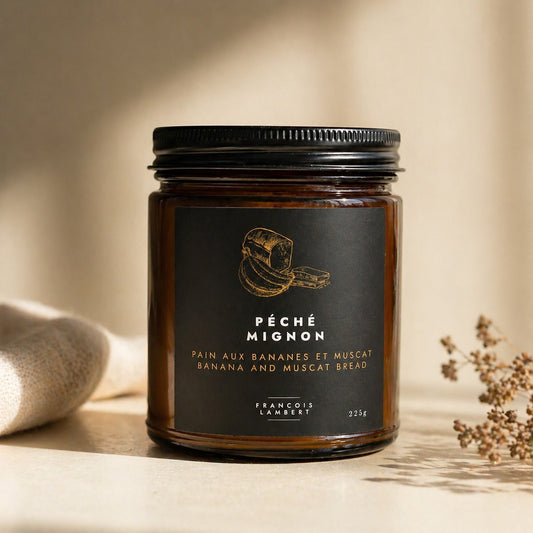 No.21 Péché mignon - Soy candle with banana bread and muscatel