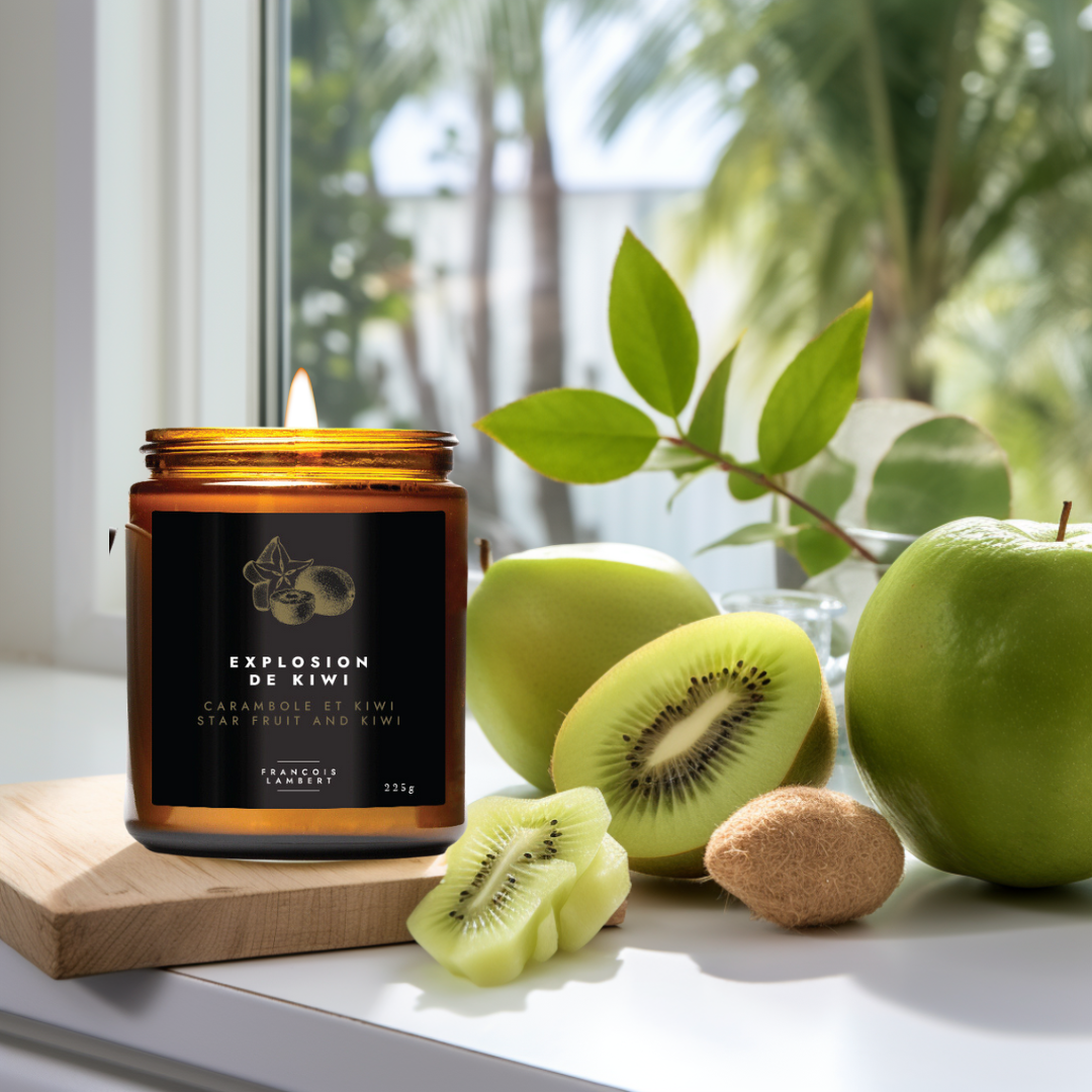 bougie explosion de kiwi sur un comptoir blanc