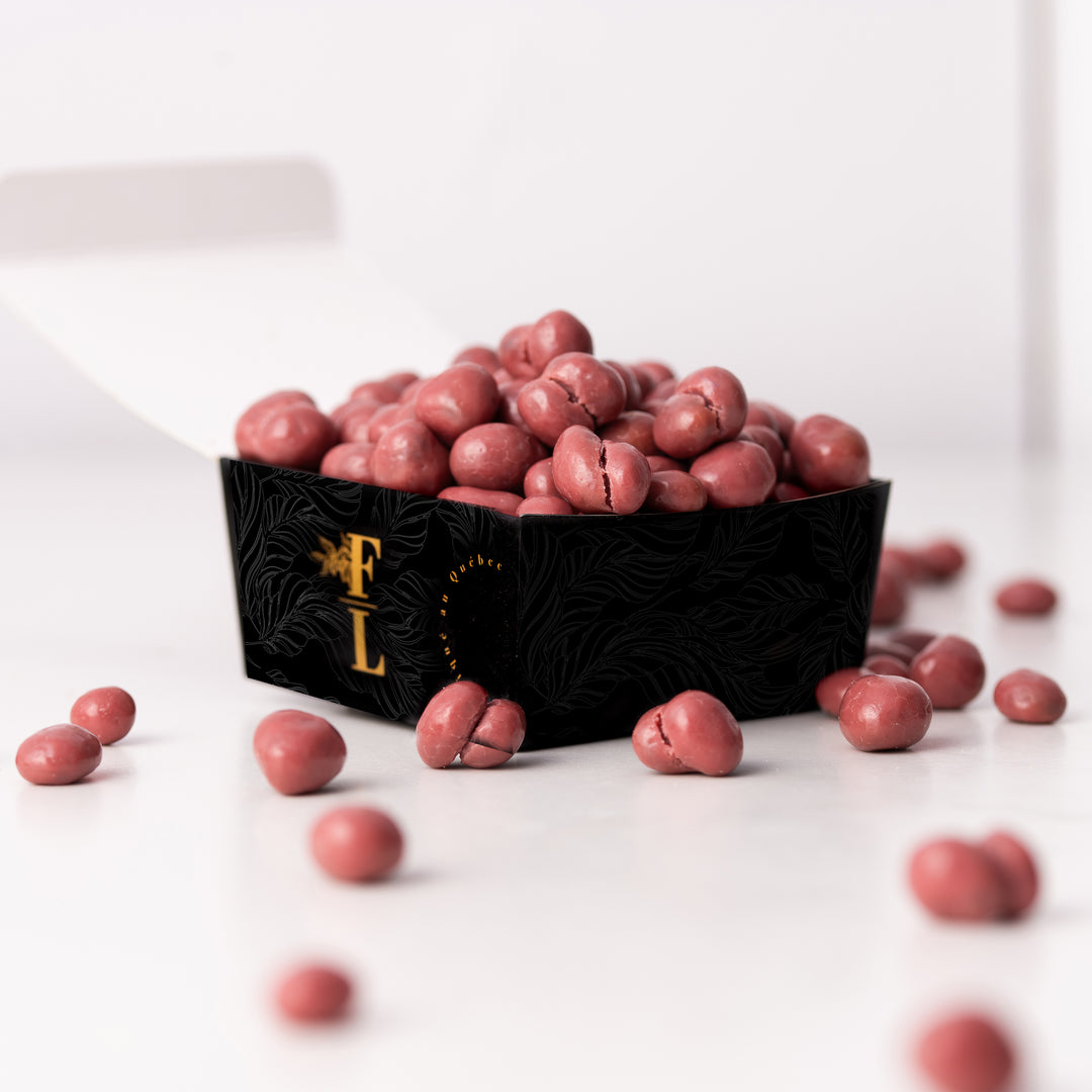 grains café enrobés de chocolat rose