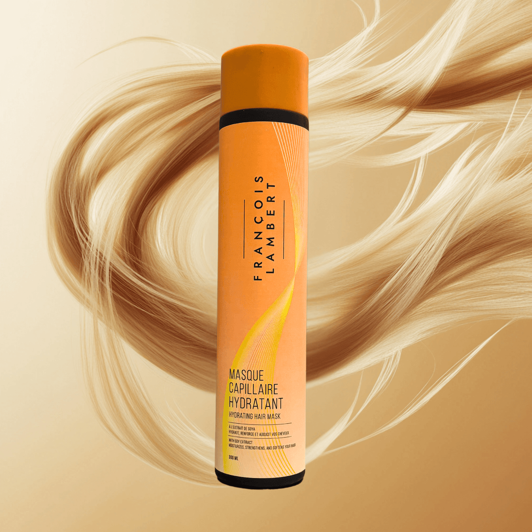 bouteille de 300ml de masque capillaire hydradant sur fond orange pâle