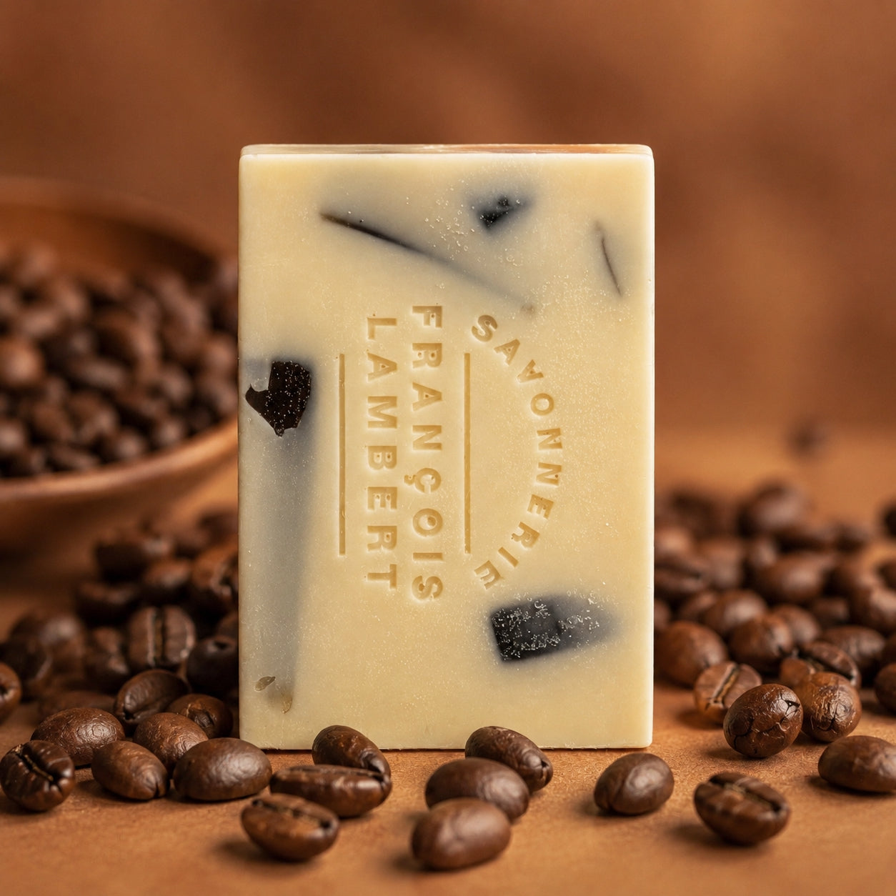 No.7 Savon au lait de brebis - Café Noir
