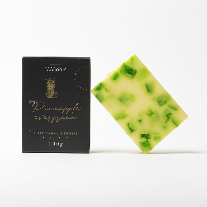 Pineapple evergreen